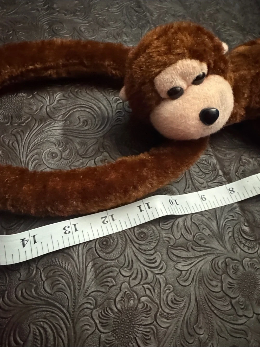 N/A monkey hugger